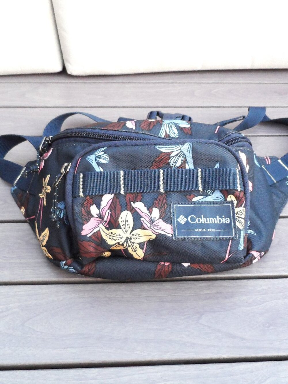 Columbia Unisex Zigzag Hip Pack